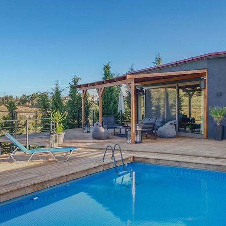 Private Pool Villa Ggki Skepasti Exteriér fotografie